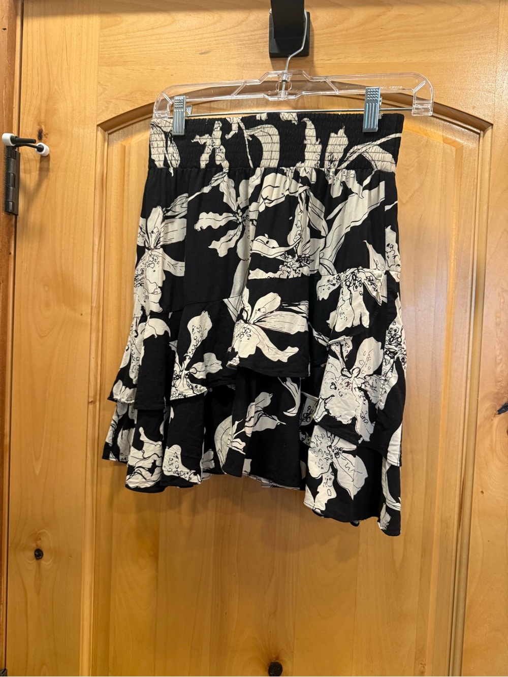CAbi Black & White Floral Tiered Skirt